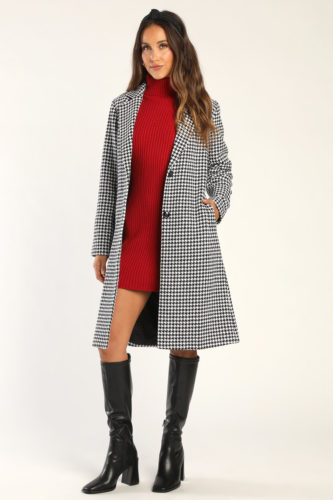 Lulus Houndstooth Coat - holiday outfits
