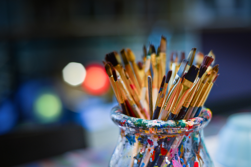 22nd birthday ideas - Photo of paintbrushes in a cup